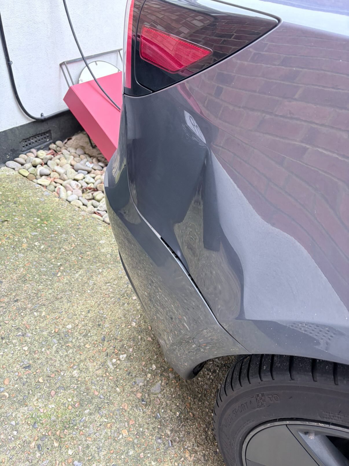 Tesla bumper corner repair